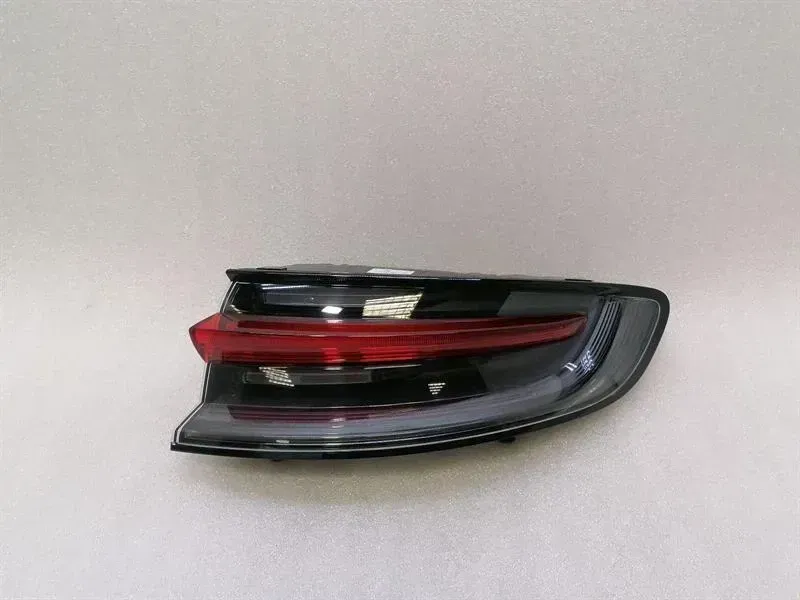 Porsche Macan 95B right rear light 95B945092L tail light rear right