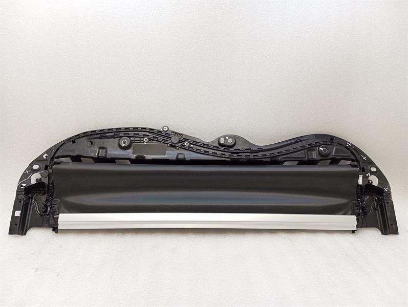 Porsche Macan 95B sunroof roller blind 95B877307 sun roof roller blind frame defect