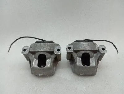 Porsche Macan 95B engine mount set 8R0199381 engine mount set