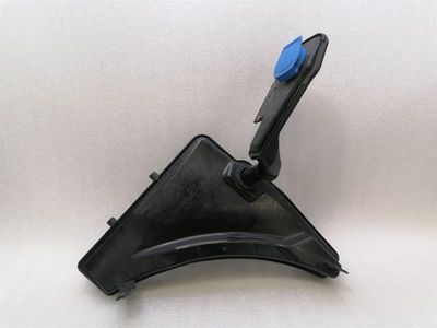 Porsche Macan 95B washer fluid reservoir 95B955451B washer fluid tank