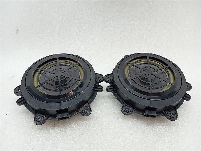 Porsche Macan 95B speaker set 7pp035710C Bose speaker set