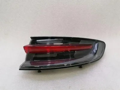 Porsche Macan 95B right rear light 95B945092L faulty tail light rear right