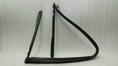 Porsche Boxster 986 Windshield Seal 98653707701 Windshield Rubber