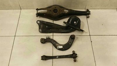 Audi RS3 8V Right Rear Wishbone Set 5Q0505311D Rear Right Handlebar Set