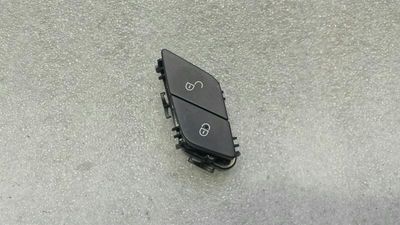 Mercedes C W205 Right Door Lock A2059055151 Door Switch Right