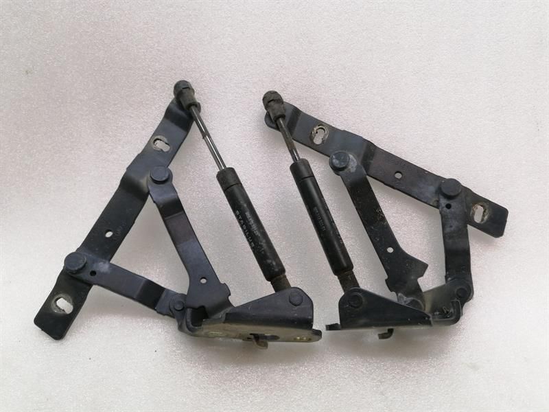 Porsche Boxster 986 Boat Hinge Set 98651215101 Tailgate Hinge Set