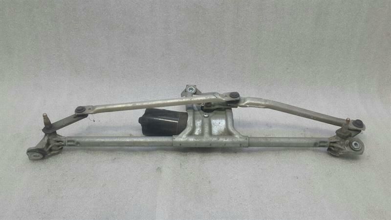 Porsche Boxster 987 997 rhd front Wiper engine 99762803600 right handlebar