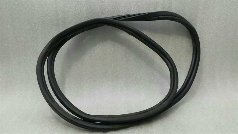 Porsche Boxster 987 rear lid seal 98751291100 rear lid seals