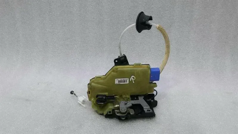 Porsche Boxster 987 997 right door lock 3D1837016C door lock right