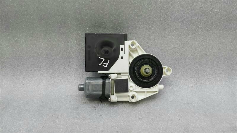 Porsche Boxster 987 FLH door window motor 99762418204 window regulator motor left