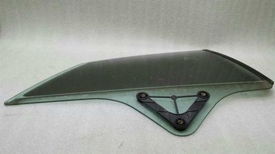 Mercedes E Class W207 Right Rear 1/4 Glass A2076700210 Door Glass 1/4 Rear Right