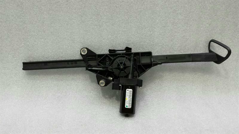 Mercedes E Class W207 Ri Seatbelt Height Adjuster A2078600282 Seat Belt Sender Right