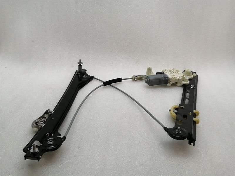 Porsche Boxster 718 Right Front Door Winder 99154297601 Front Window Regulator