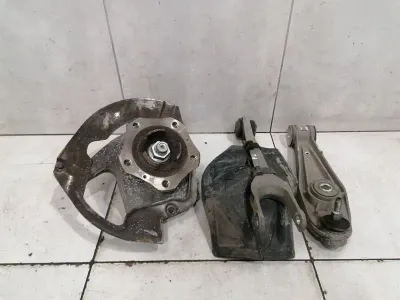 Porsche Boxster 718 Left Front Hub 99134115706 Wheel Bearing Housing Front Left