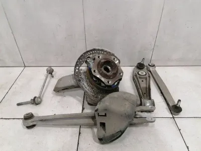 Porsche Boxster 718 Right Rear Hub 982505052A Wheel Bearing Housing Rear Right