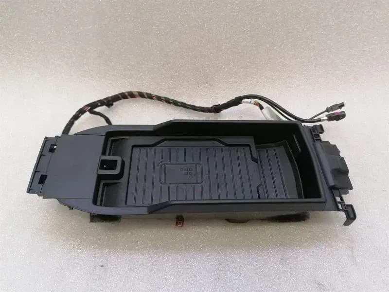 Porsche Boxster 718 electronic module 9P1035502A phone charger control unit