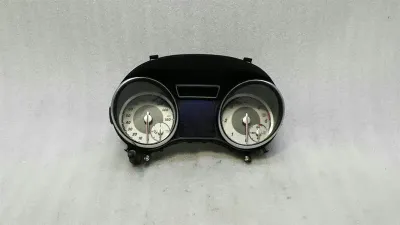 Mercedes GLA X156 Instrument Cluster A1569009902 Speedometer MPH Diesel