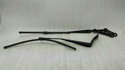 Mercedes GLA X156 RHD Wiper Arm A1768203500 Right Handlebar Set