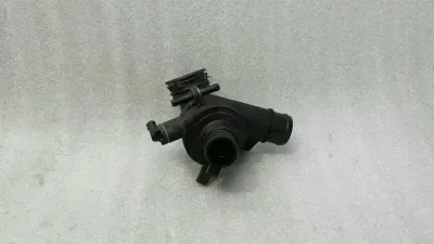Mercedes SLK R172 Thermostat Housing A6512000615 THERMOSTAT HOUSING OM651