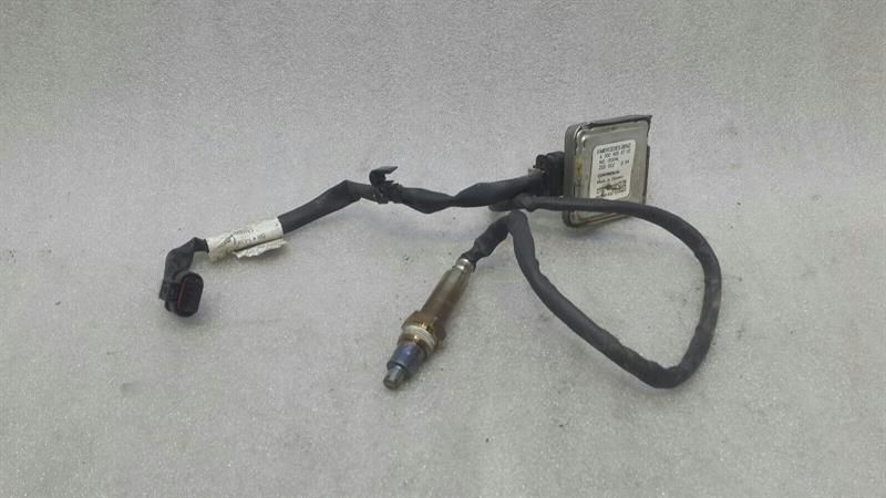 Mercedes C W205 Lambda Sensor A0009059703 NOX OM651 HO2S