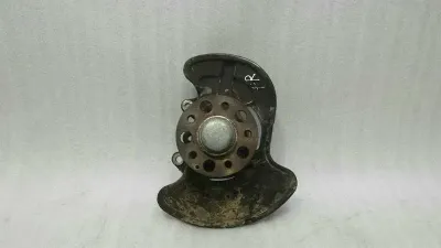 Mercedes SLK R172 Right Front Hub A2033300051 Wheel Bearing Housing Front Right