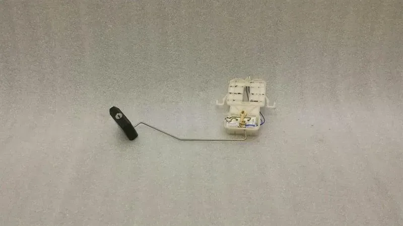 Mercedes SLK R172 Fuel Transmitter Unit A1715420617 Fuel Sender