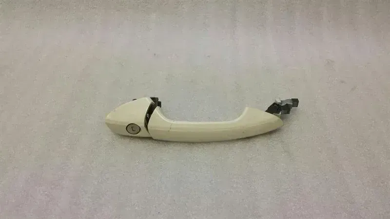 Mercedes SLK R172 Right Door Handle A2047600270 Door Handle Right