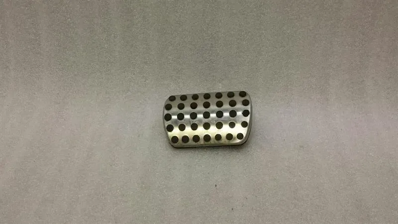 Mercedes SLK R172 Brake Pedal Cover A1702900182 Brake Pedal Cover AMG