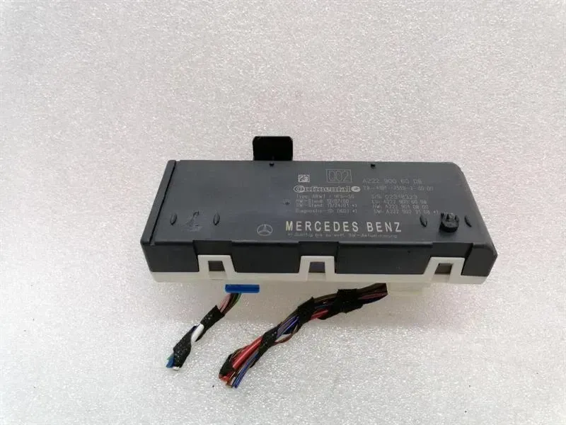 Mercedes C W205 Electronic Module A2229006008 Control Unit BOOT LID TAILGATE