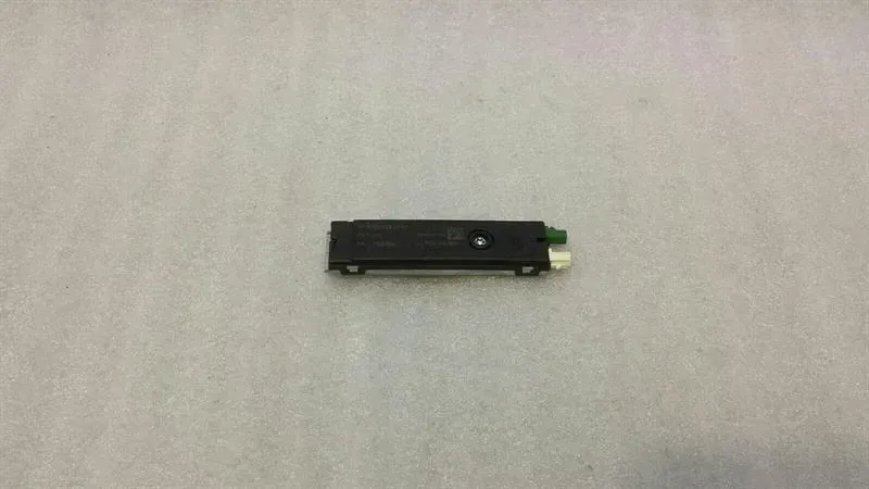 Mercedes SLK R172 Aerial / Antenna A1728202989 Antenna