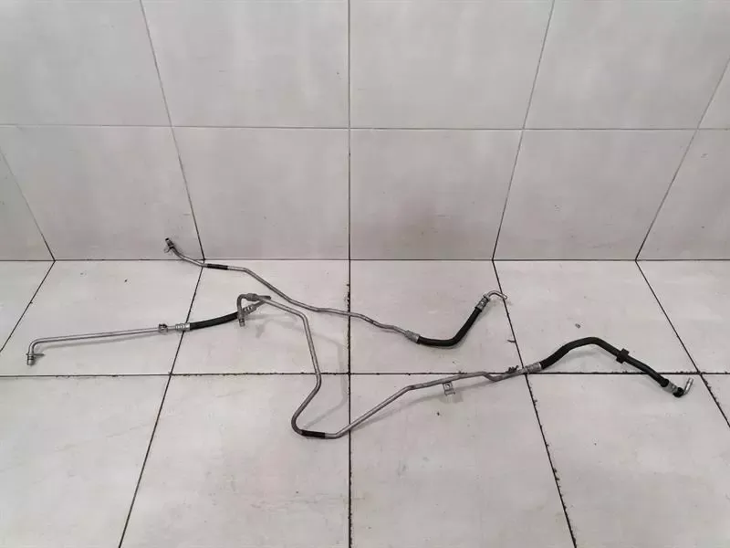 Mercedes C Class W205 Gearbox Pipes A6511805630 Transmission Oil Line OM651