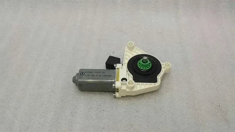 Mercedes SLK R172 left door window motor A2078200542 window regulator motor left