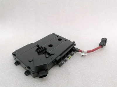 Mercedes C Class W205 Fuse Box A2055402850 Fuse Box