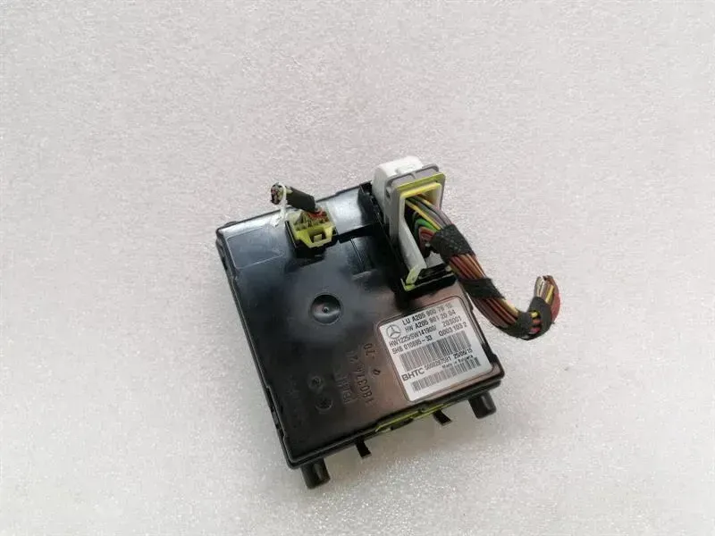 Mercedes C Class W205 Electronic Module A2059007615 Control Unit Air Conditioning