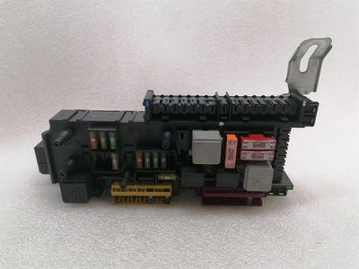 Mercedes C Class W204 Fuse Box A2049060305 Fuse Box SAM