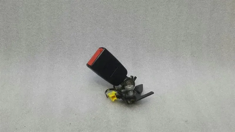 Mercedes E Class W212 Left Belt Buckle A2128601969 Belt Buckle