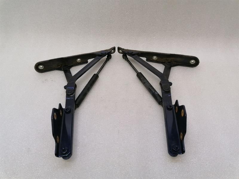 MASERATI GRANTURISMO M145 boat hinge 384700105 tailgate hinge