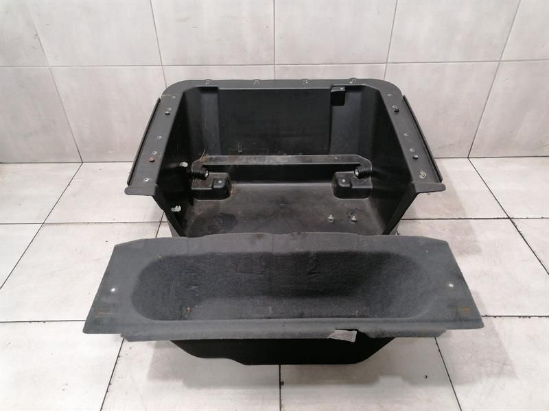 MASERATI GRANTURISMO Luggage Compartment Cover 068267800 Trunk Trim