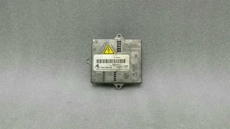 Audi RS6 4B C5 Xenon Ballast 130732908202 Xenon Ballast