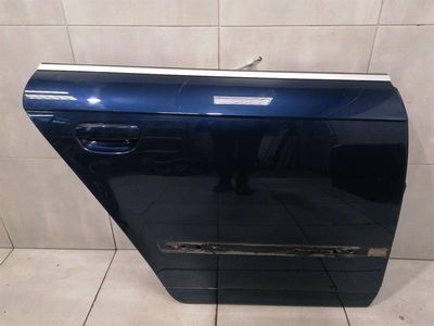 Audi RS4 8E B7 Right Rear Door 8E0833052K Door Rear Right