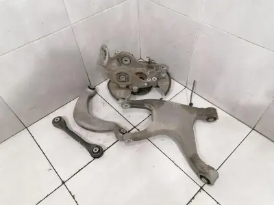 Audi RS5 8T Left Rear Hub 8K0505431AS wheel bearing housing rear left