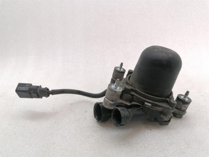 Audi A4 8K Air Pump 07K959253A Air Pump