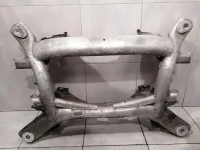 BMW M6 6 Series F13 Subframe Rear 33312284090 Axle Frame Rear Axle