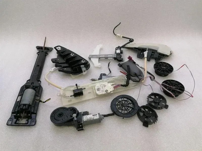 BMW 5 G30 G31 G32 7491673 LUMBAR MOTORTS LEFT SEAT LEFT SEATS