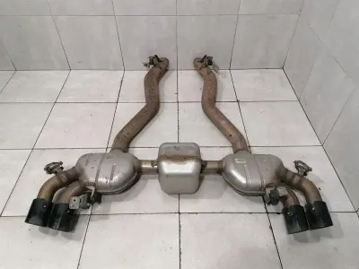 BMW 5 Series F90 G30 M5 Exhaust Silencer 8095272 Exhaust Silencer