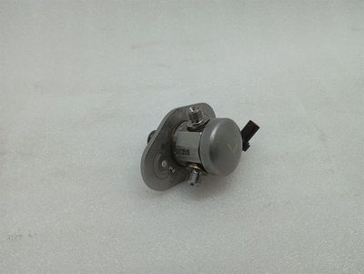 BMW 5 Series F90 G30 M5 Fuel Pump Mechanical 13517852361 Fuel Pump