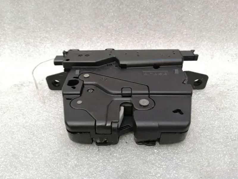 BMW 5 Series F10 F30 boat lock 7224692 tailgate lock