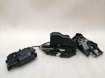 BMW 5 F10 door lock 7154515 door lock rear left rear soft close