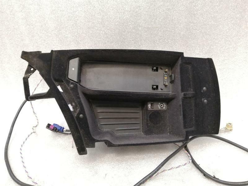 BMW 5 Series F10 Console With Phone Craddle 9220651 Phone Center Console