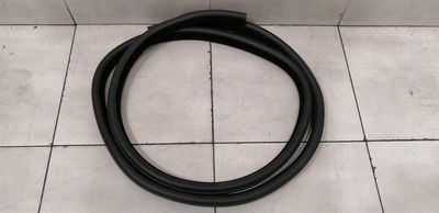 LAND ROVER RANGE ROVER L405 Rear Right Door Seal LR067427 Door Seals Rear